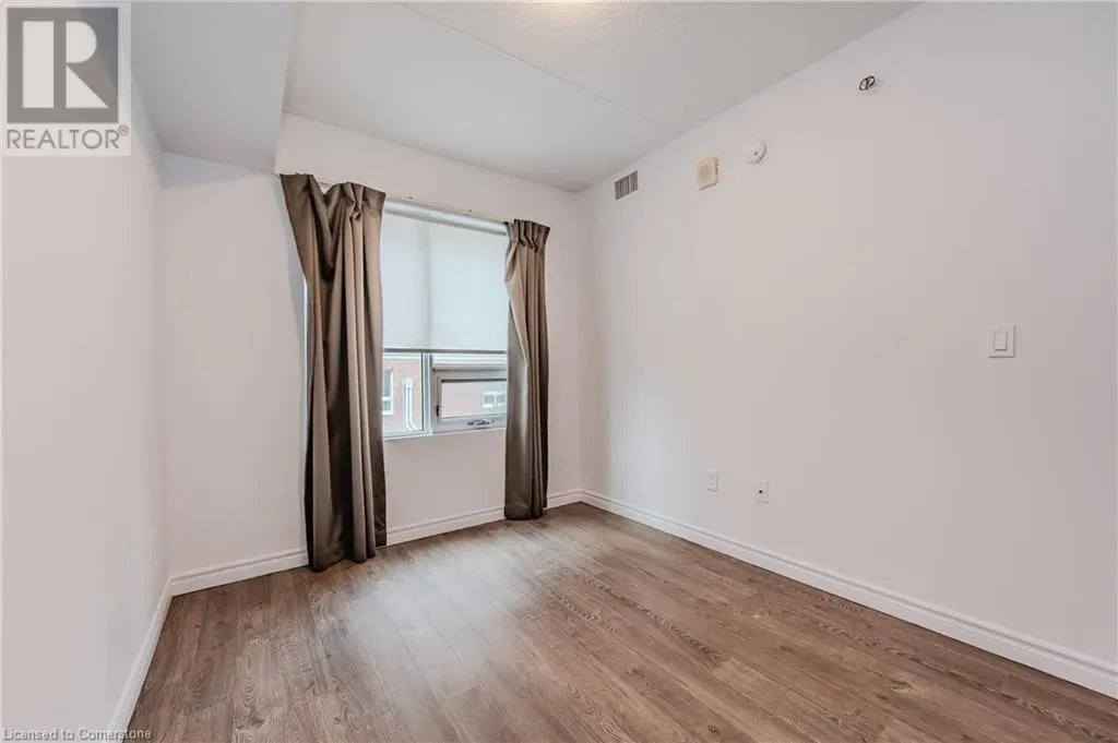 321 SPRUCE Street S Unit# 207, #207