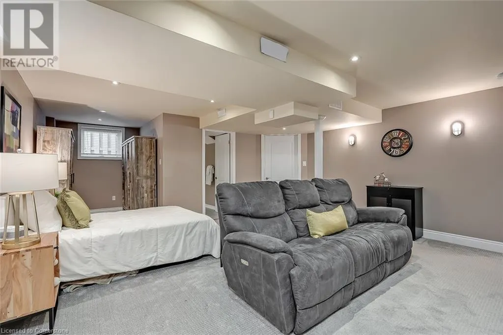 5586 CHURCHILL MEADOWS Boulevard