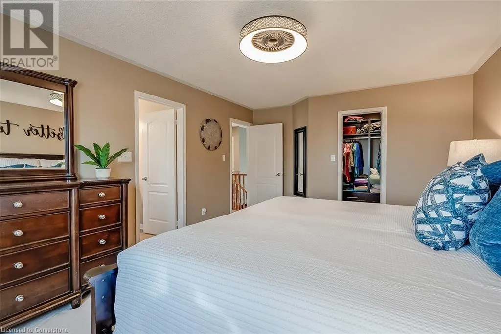 5586 CHURCHILL MEADOWS Boulevard