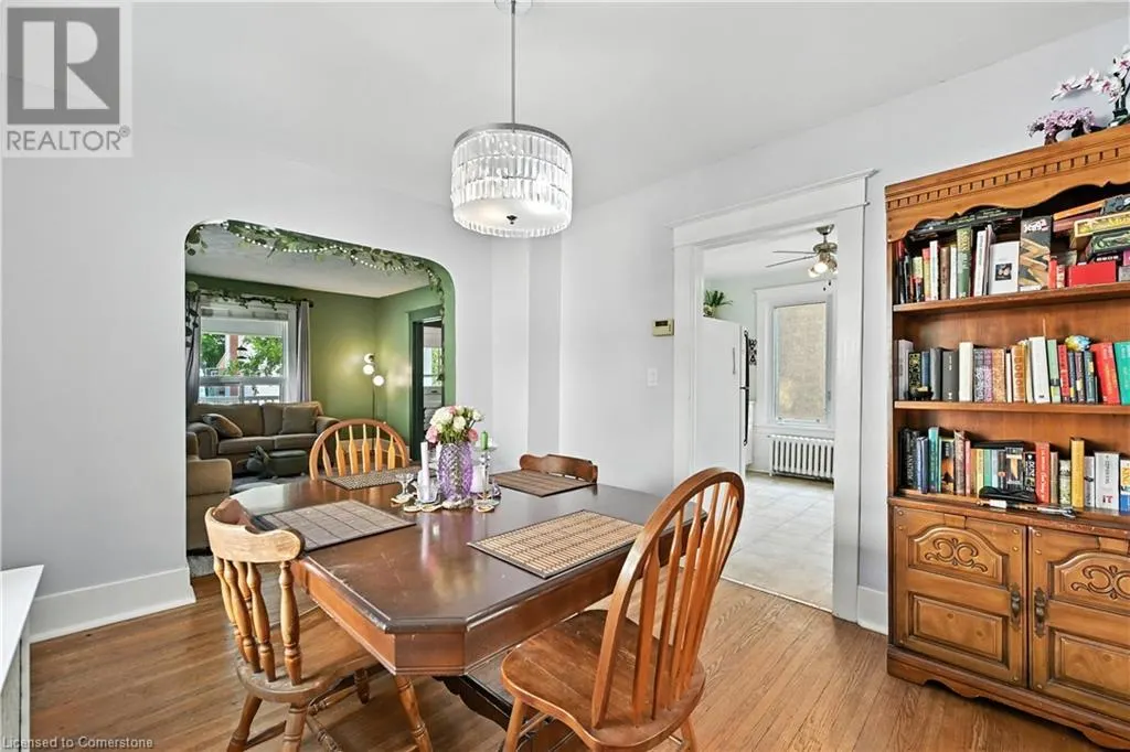 16 LOCUST Street