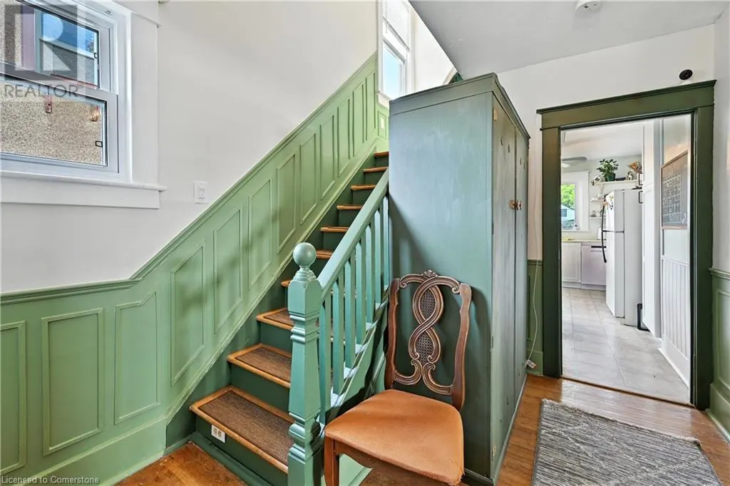 16 LOCUST Street