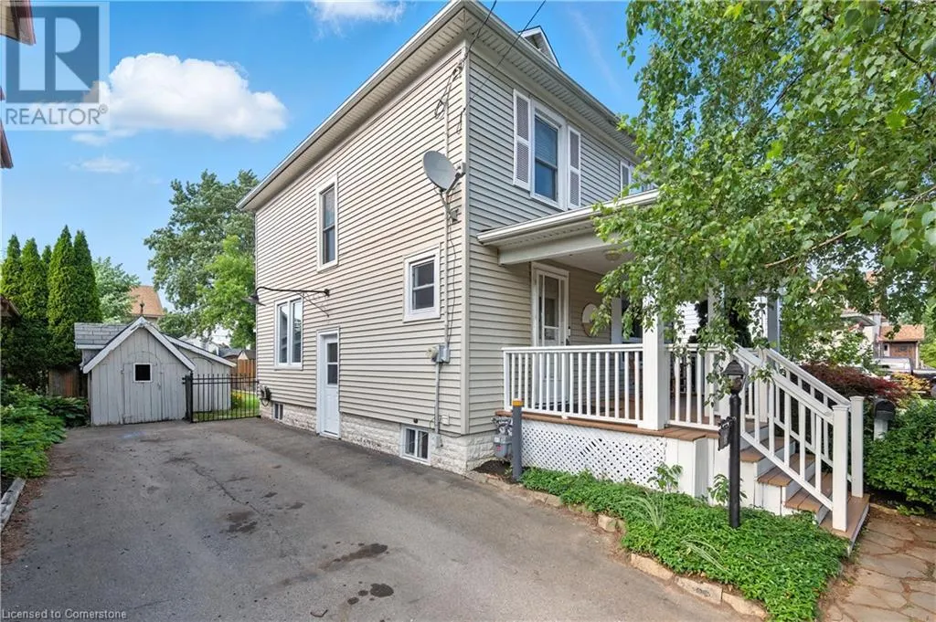 16 LOCUST Street