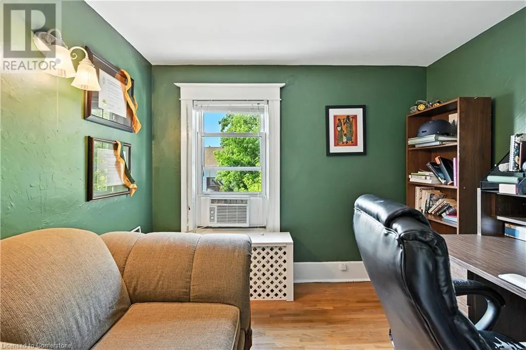 16 LOCUST Street