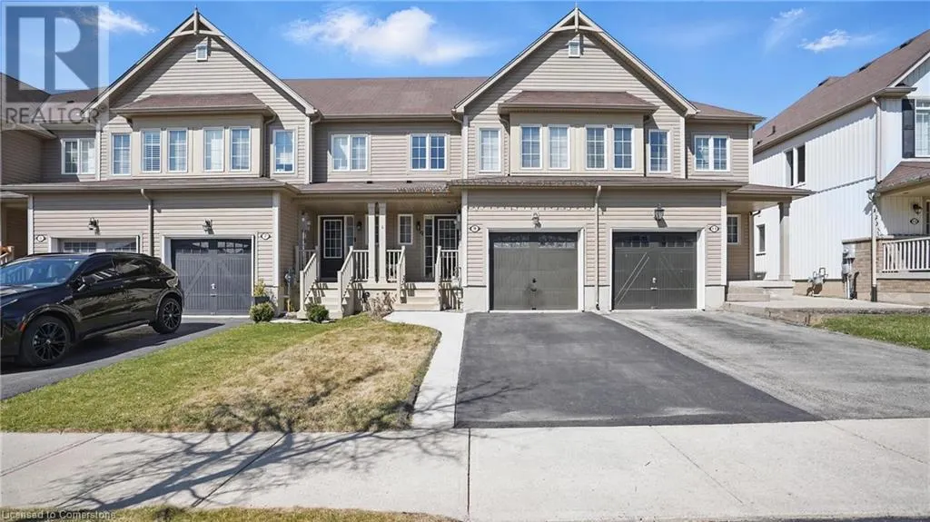 9 LYNCH Crescent