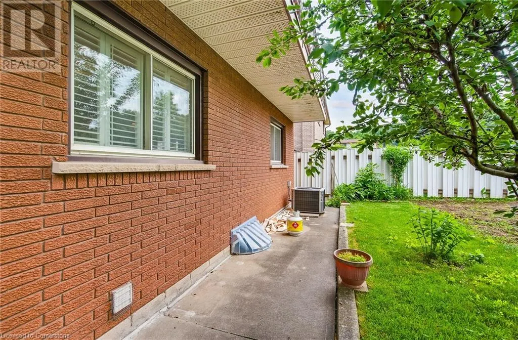 75 PRESIDENT Drive