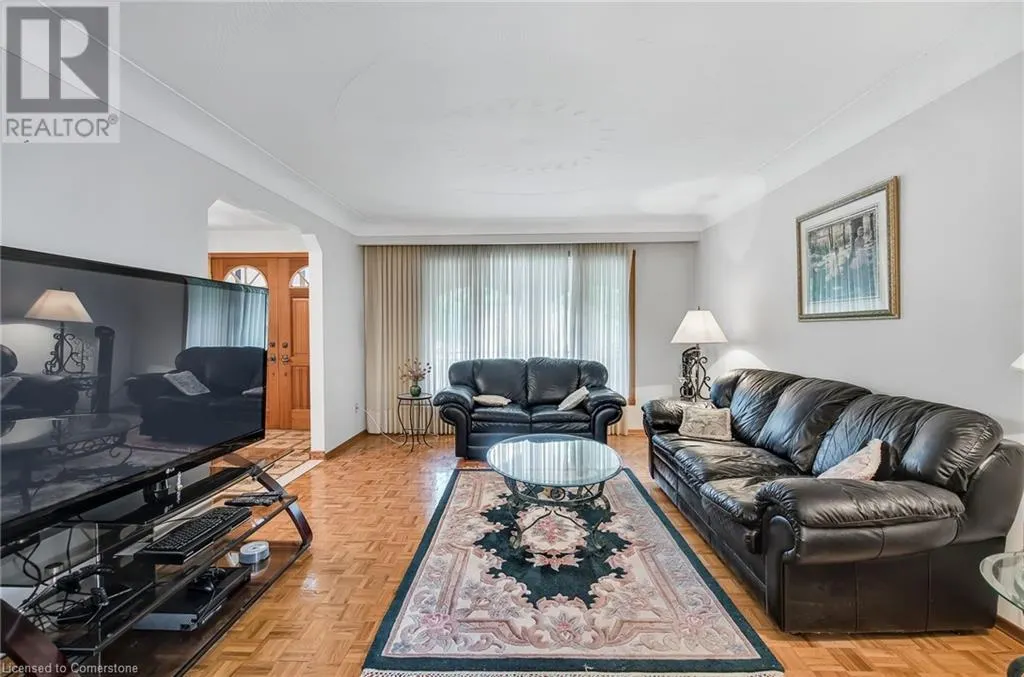 75 PRESIDENT Drive