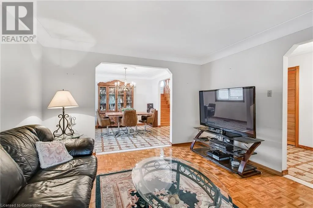 75 PRESIDENT Drive