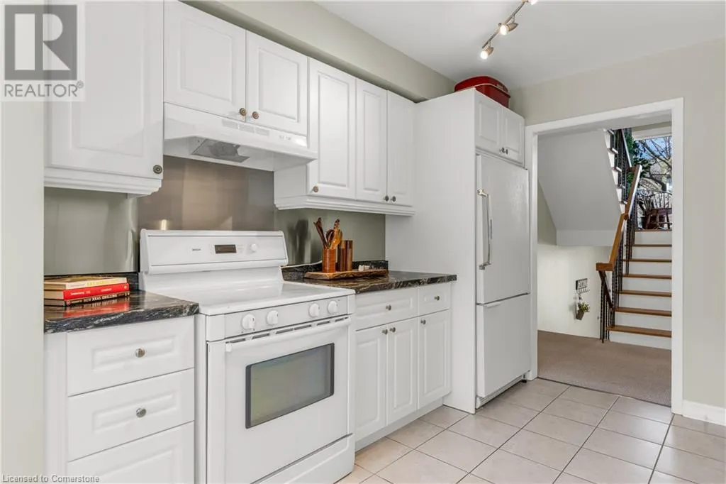 1310 HAMPTON Street Unit# 19, #19
