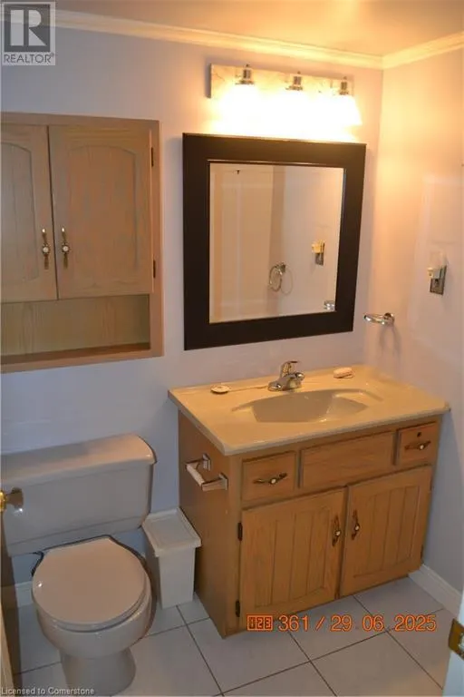 8 VILLAGE GREEN Boulevard Unit# 811, #811