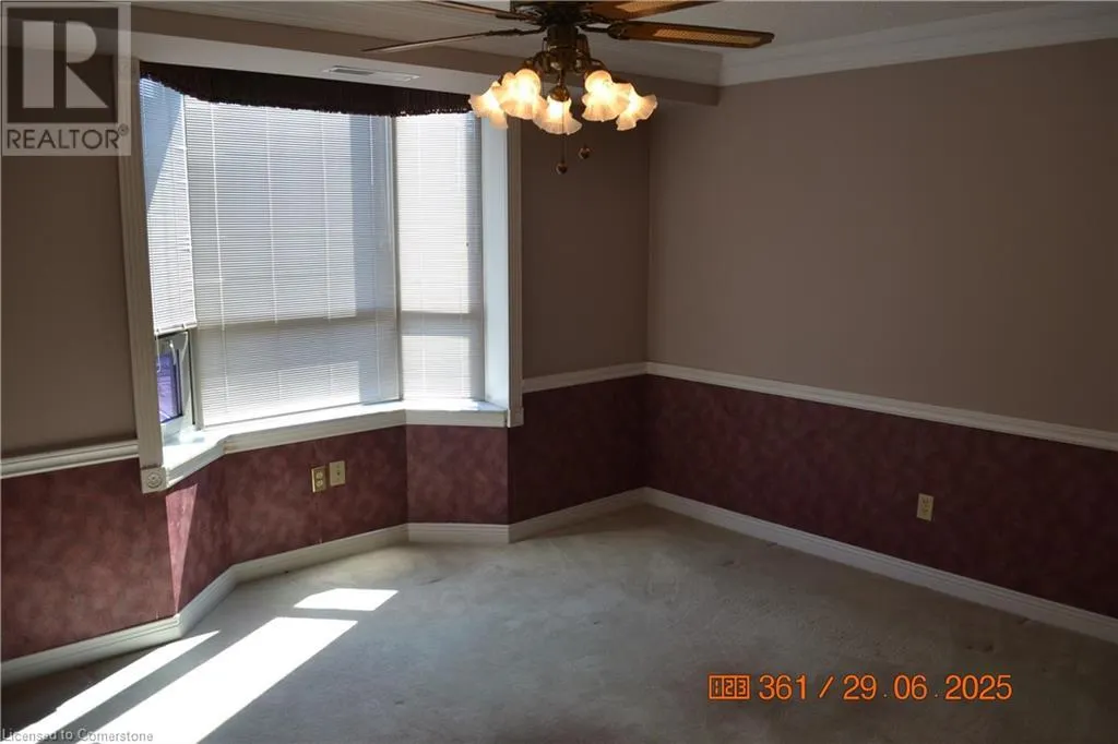 8 VILLAGE GREEN Boulevard Unit# 811, #811