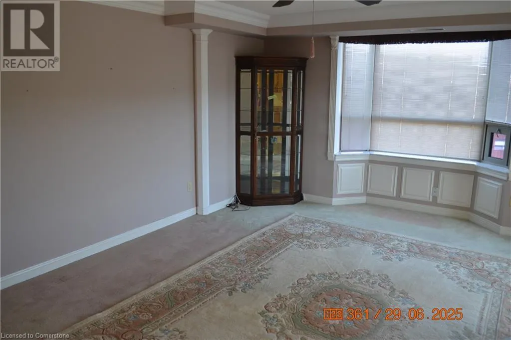 8 VILLAGE GREEN Boulevard Unit# 811, #811