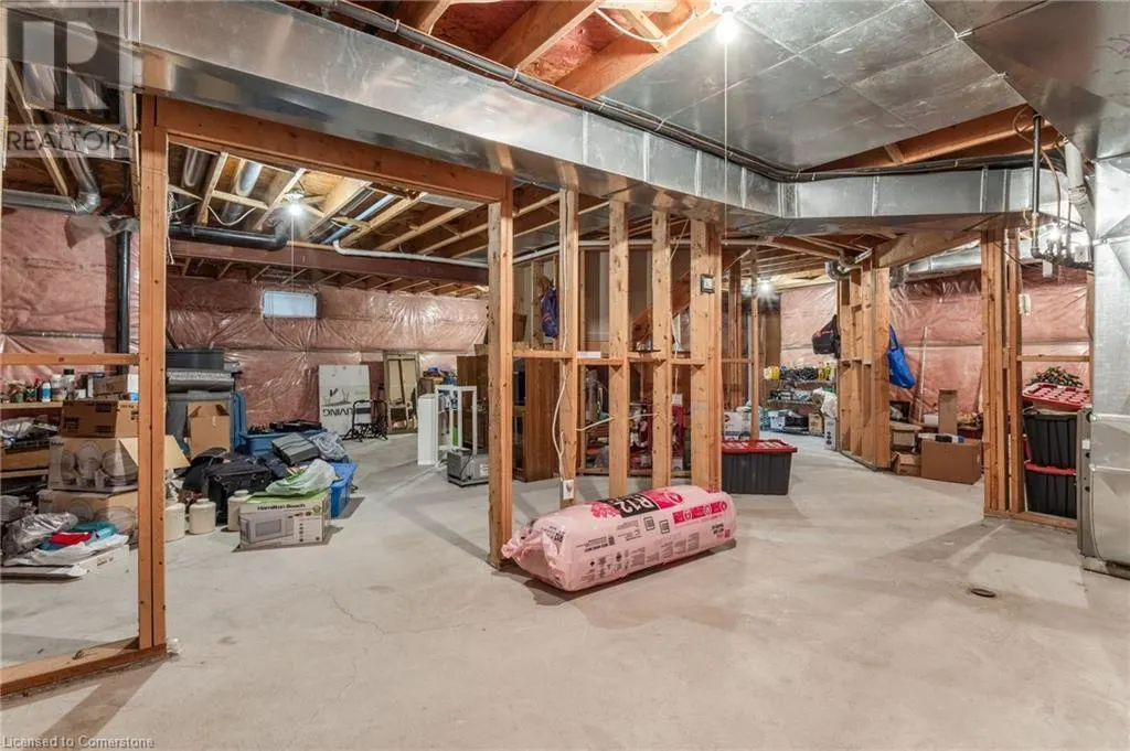 42 HILLGARDEN Drive