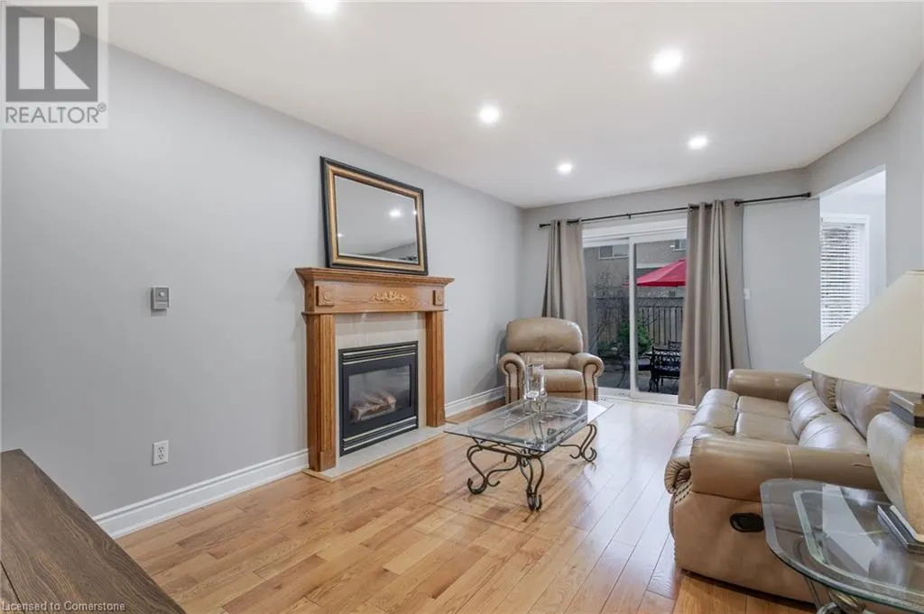 42 HILLGARDEN Drive