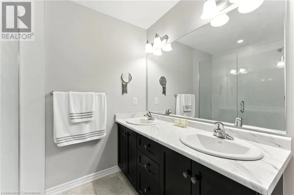 377 GLANCASTER Road Unit# 37, #37