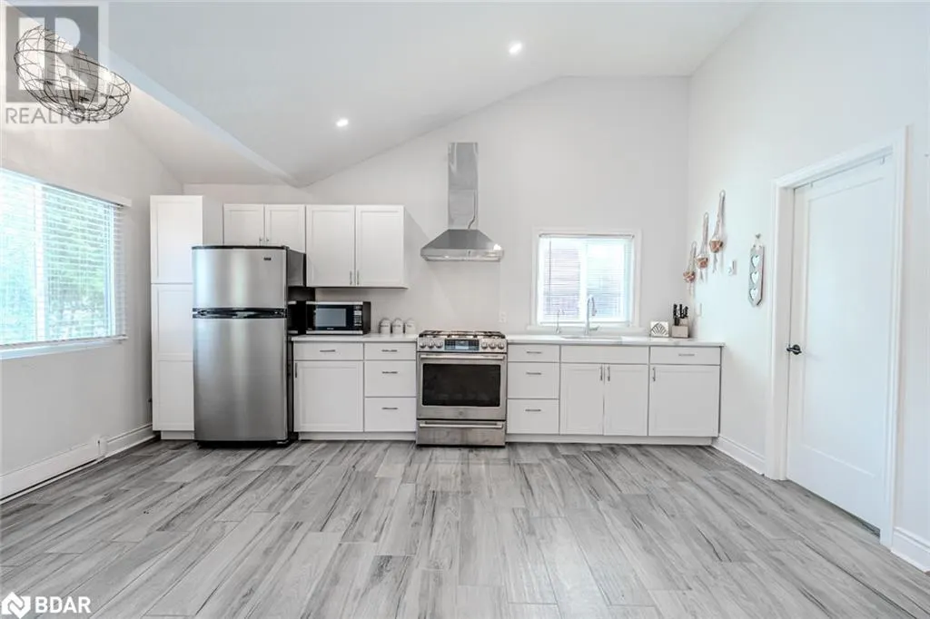 12 DOAN Avenue