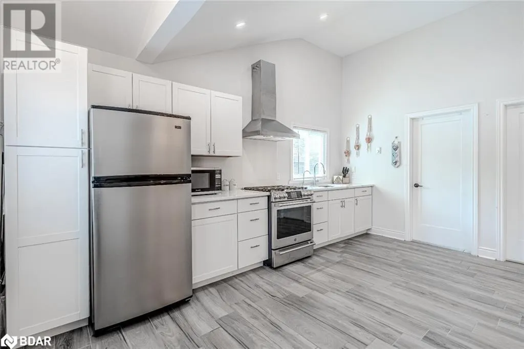 12 DOAN Avenue