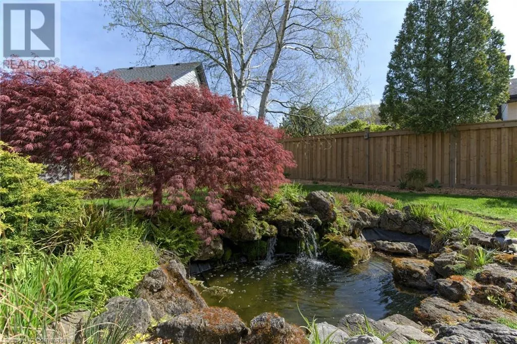 811 TEAL Drive