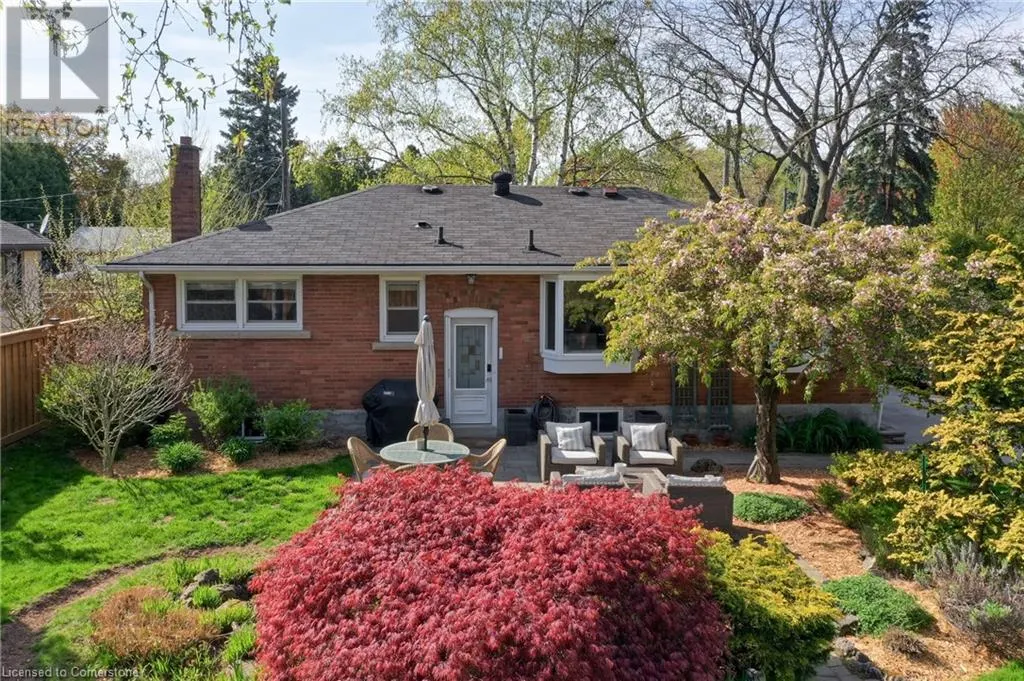 811 TEAL Drive
