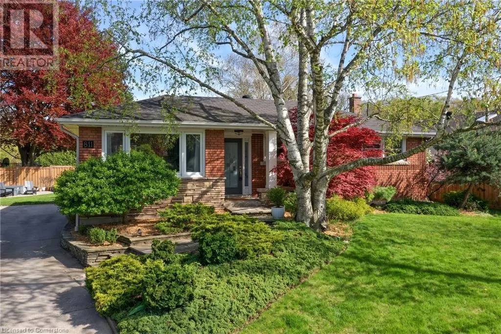 811 TEAL Drive