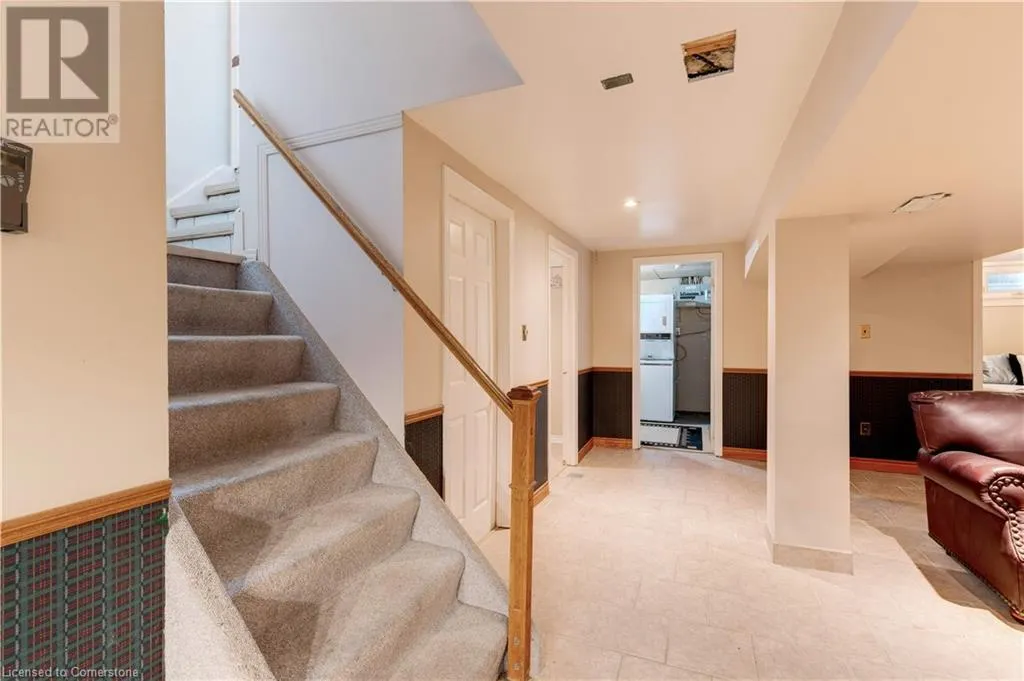 224 GLENHOLME Avenue