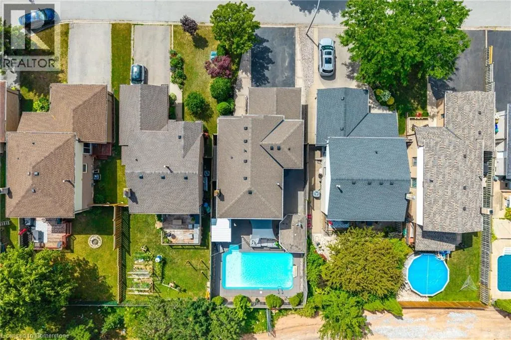 17 TAMI Crescent