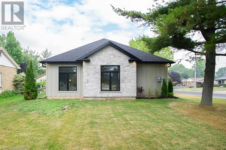 68 HAMILTON PLANK Road