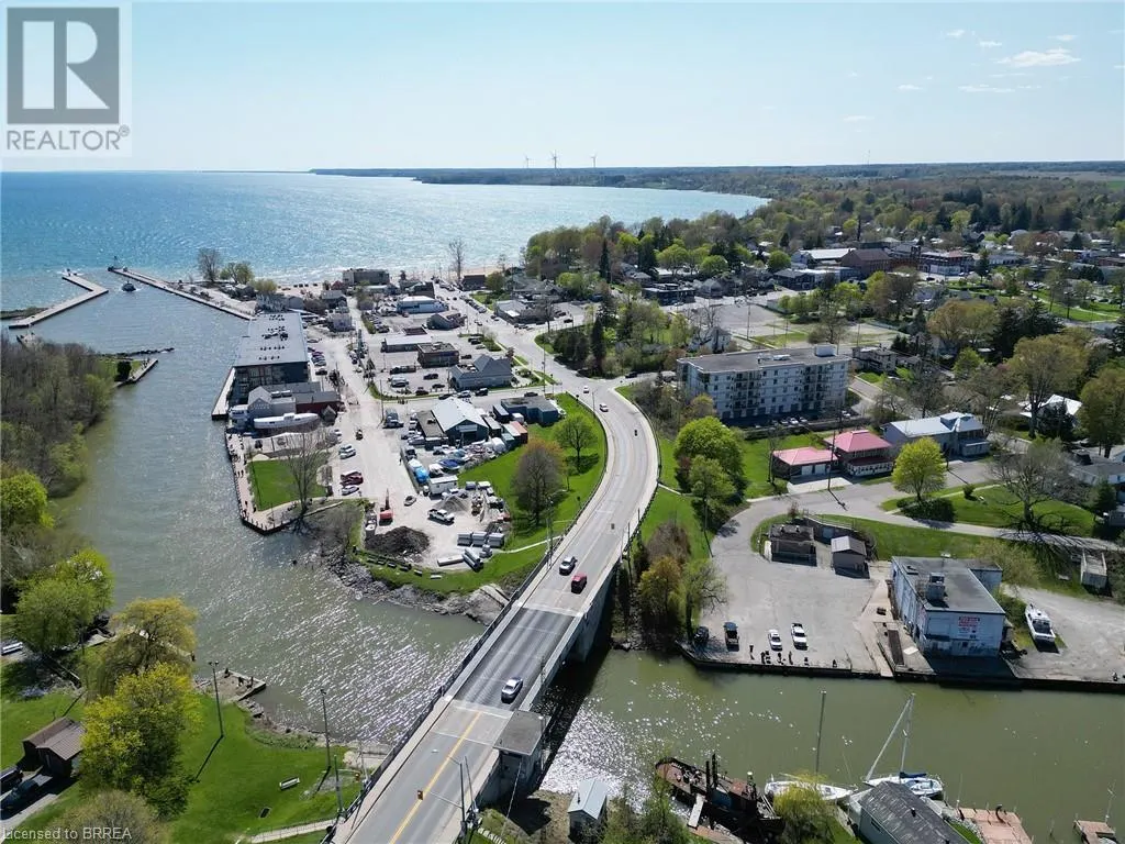 68 HAMILTON PLANK Road