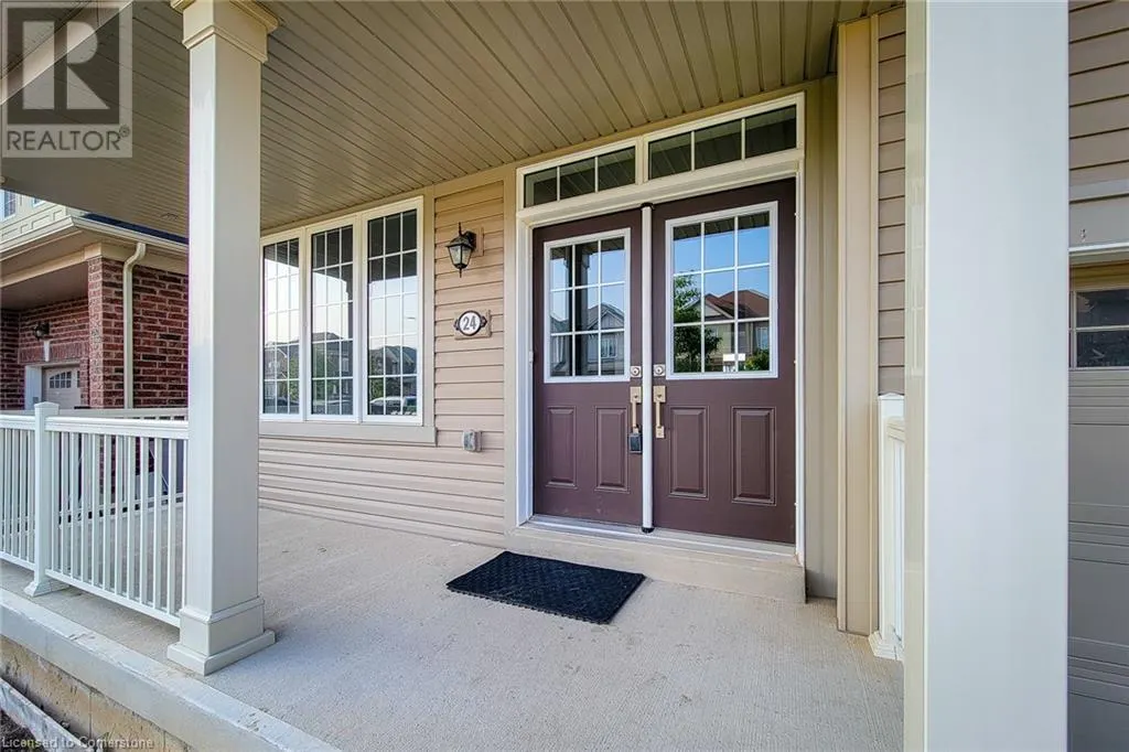 24 ESTHER Crescent