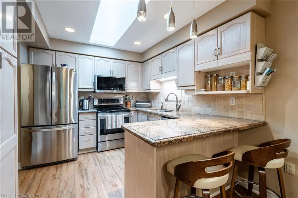 810 GOLF LINKS Road Unit# 23, #23