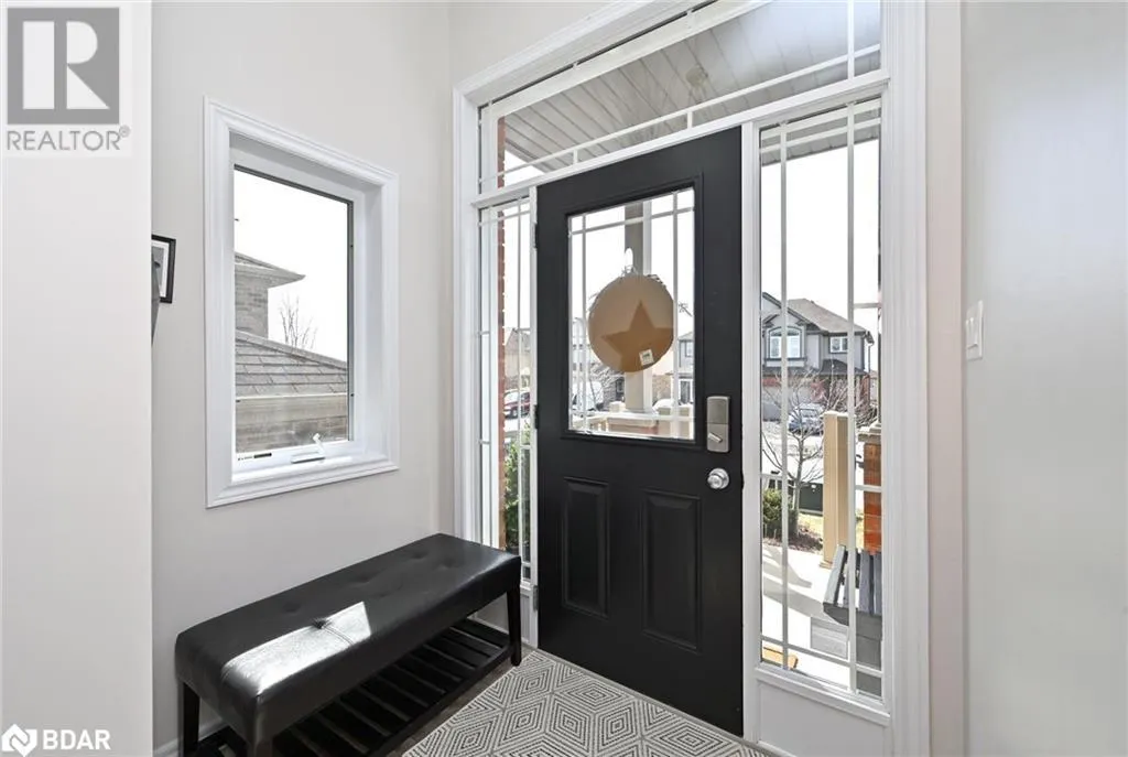 102 OAKES CRESCENT Crescent