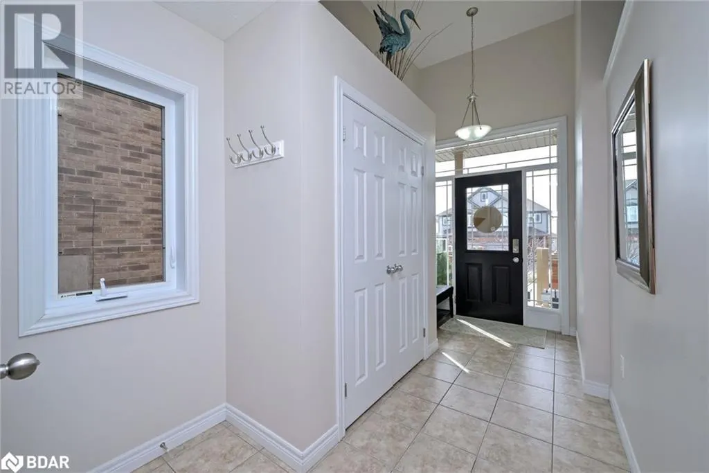 102 OAKES CRESCENT Crescent