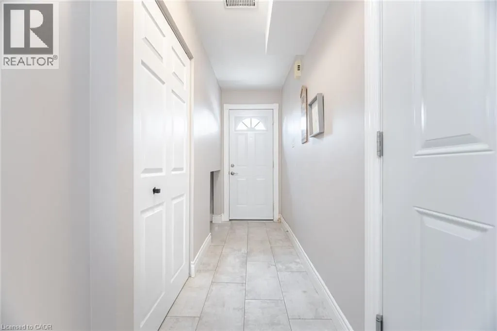 33 WYLIE Circle Unit# 40, #40