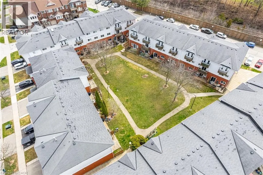 33 WYLIE Circle Unit# 40, #40