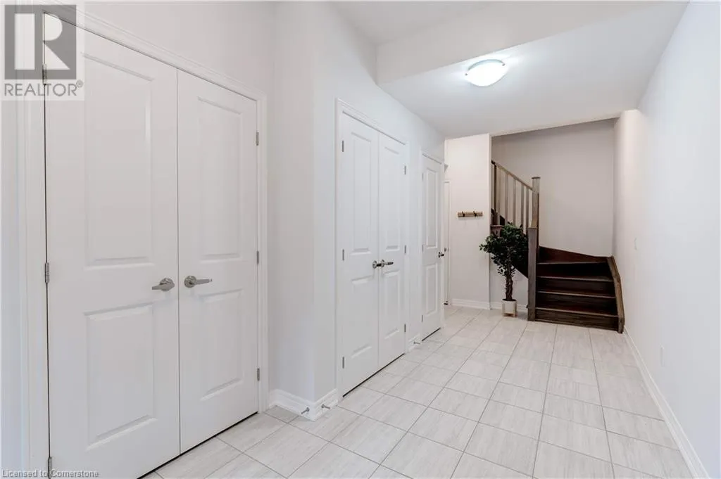 17 RIDGESIDE Lane