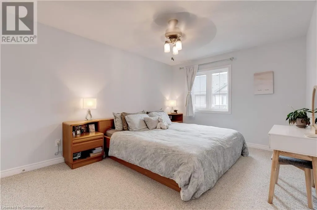 17 RIDGESIDE Lane