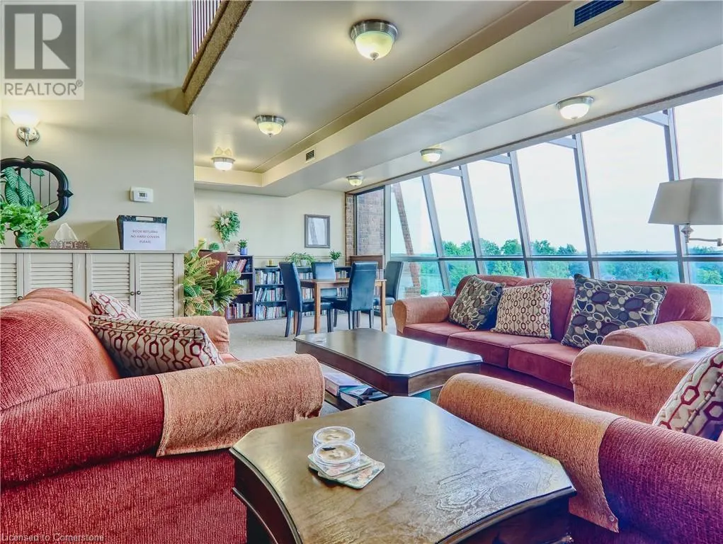 276 OAKDALE Avenue Unit# 110, #110