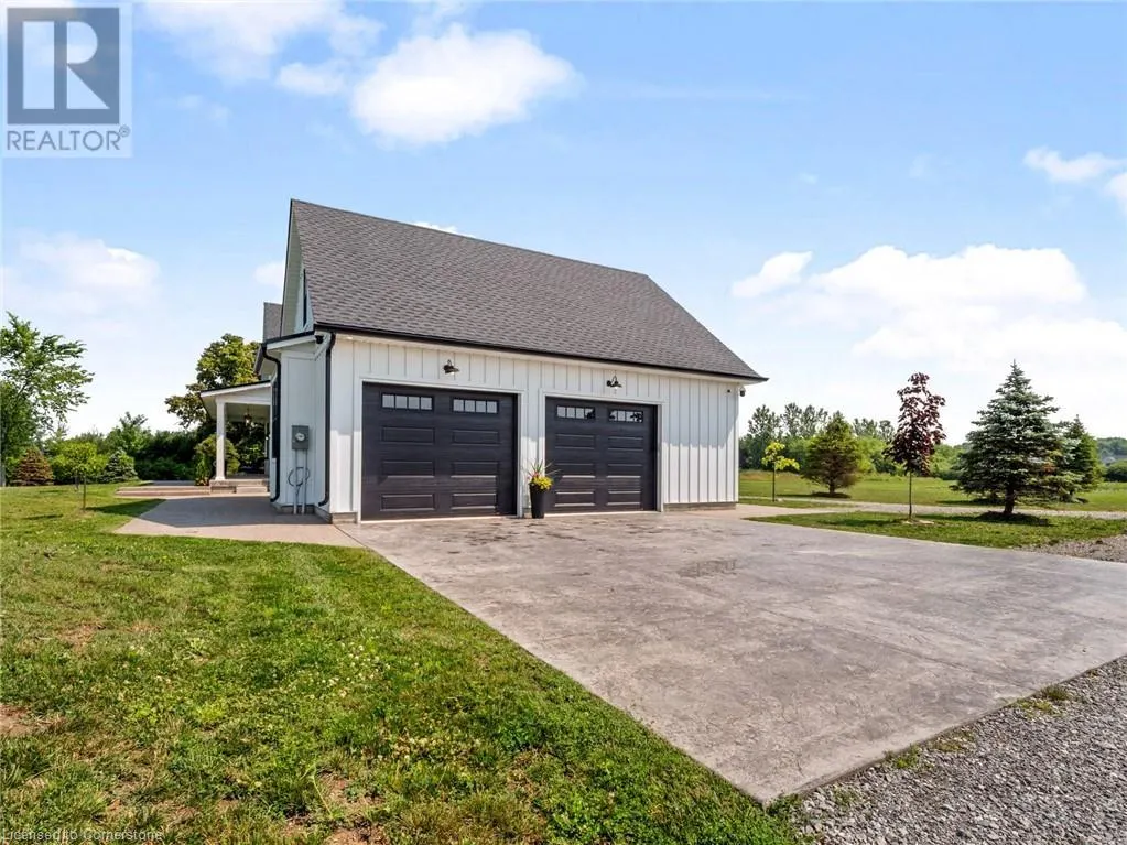51075 DEEKS Road S