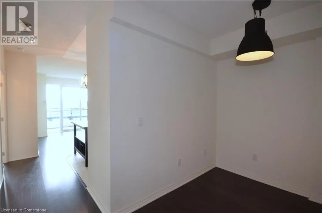 560 NORTH SERVICE Road Unit# 203, #203