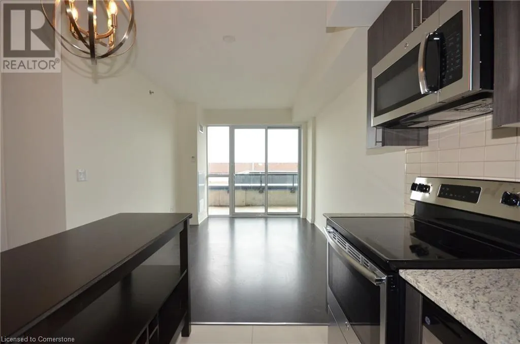 560 NORTH SERVICE Road Unit# 203, #203