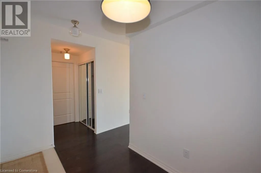 560 NORTH SERVICE Road Unit# 203, #203