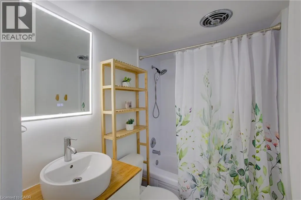 91 CONROY Crescent Unit# 202, #202