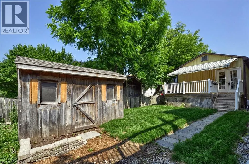 1206 QUEEN'S BUSH Road