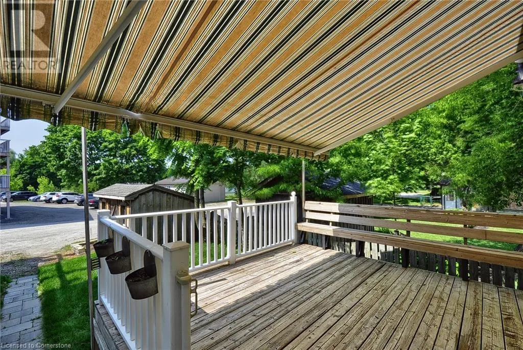 1206 QUEEN'S BUSH Road