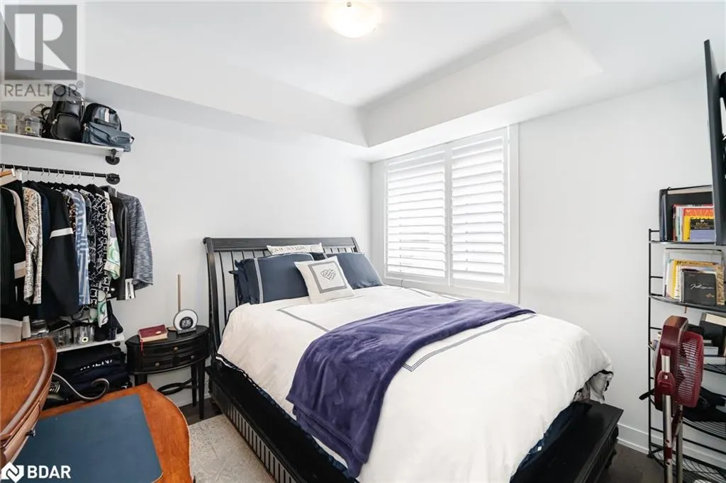 1085 DOUGLAS MCCURDY Common Unit# 111, #111