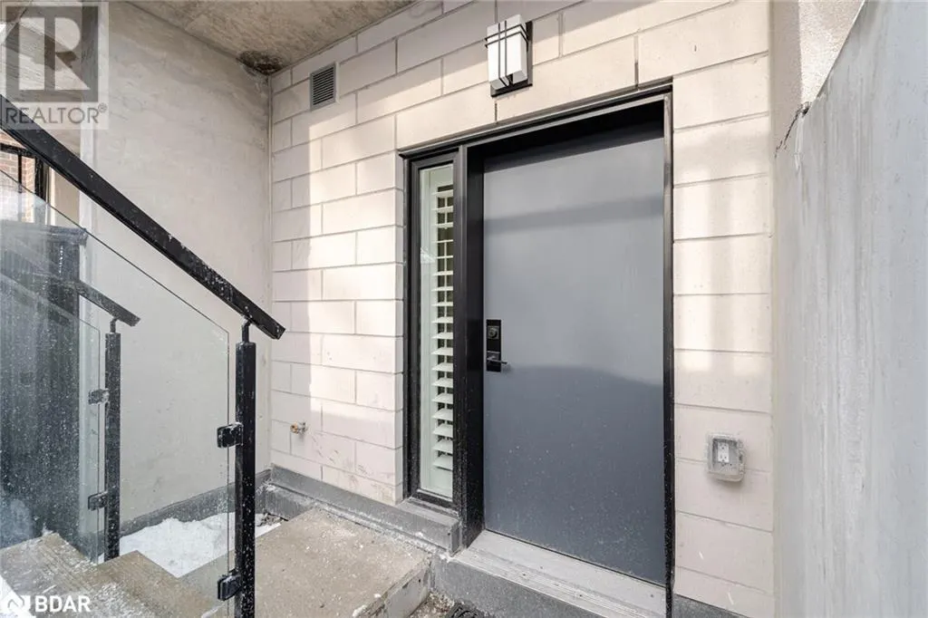 1085 DOUGLAS MCCURDY Common Unit# 111, #111