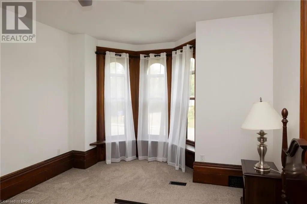 76.5 STOVER Street N