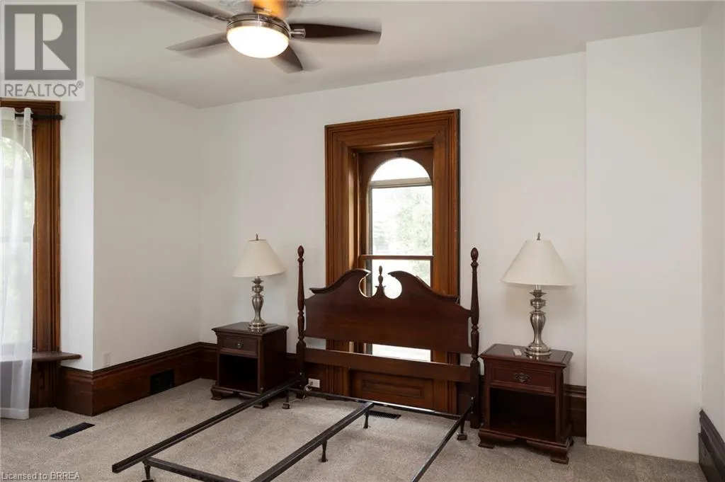 76.5 STOVER Street N