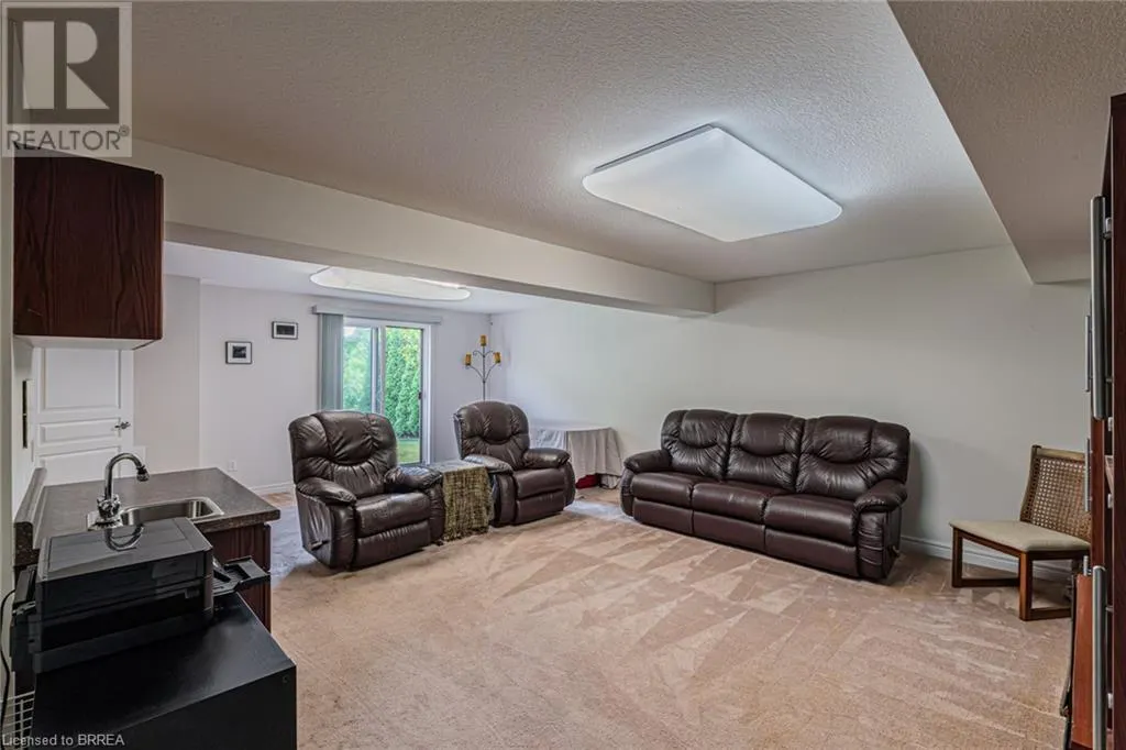 26 COBBLESTONE Drive
