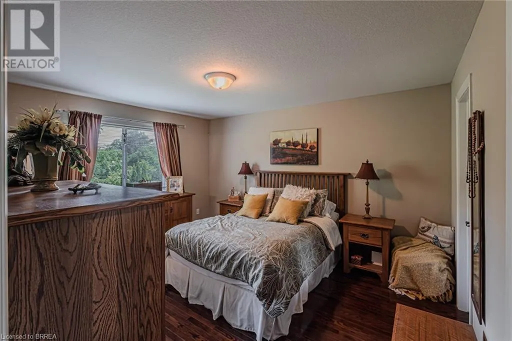 26 COBBLESTONE Drive