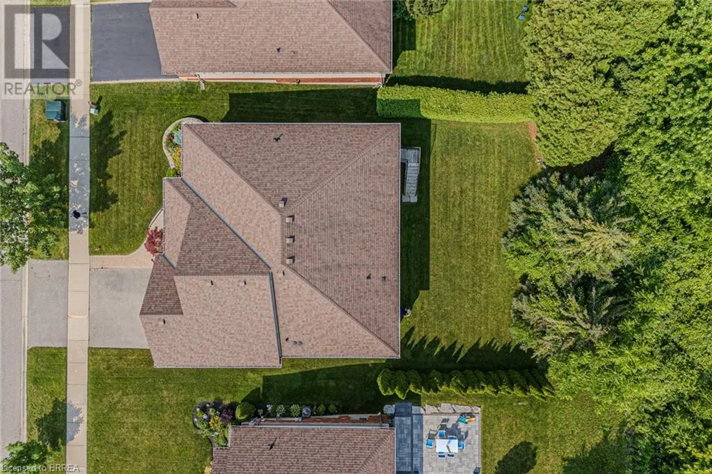 26 COBBLESTONE Drive